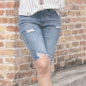 Grace & Lace 9" shorts